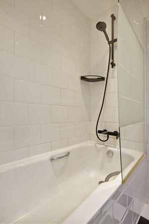 Medium property photo - Knollendamstraat 11-2, 1013 TL Amsterdam